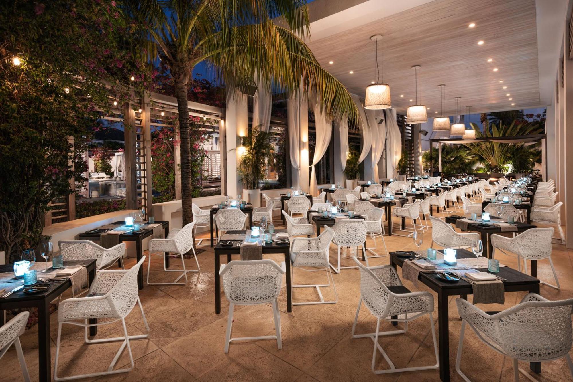 Wymara Resort & Villas Grace Bay Exterior photo